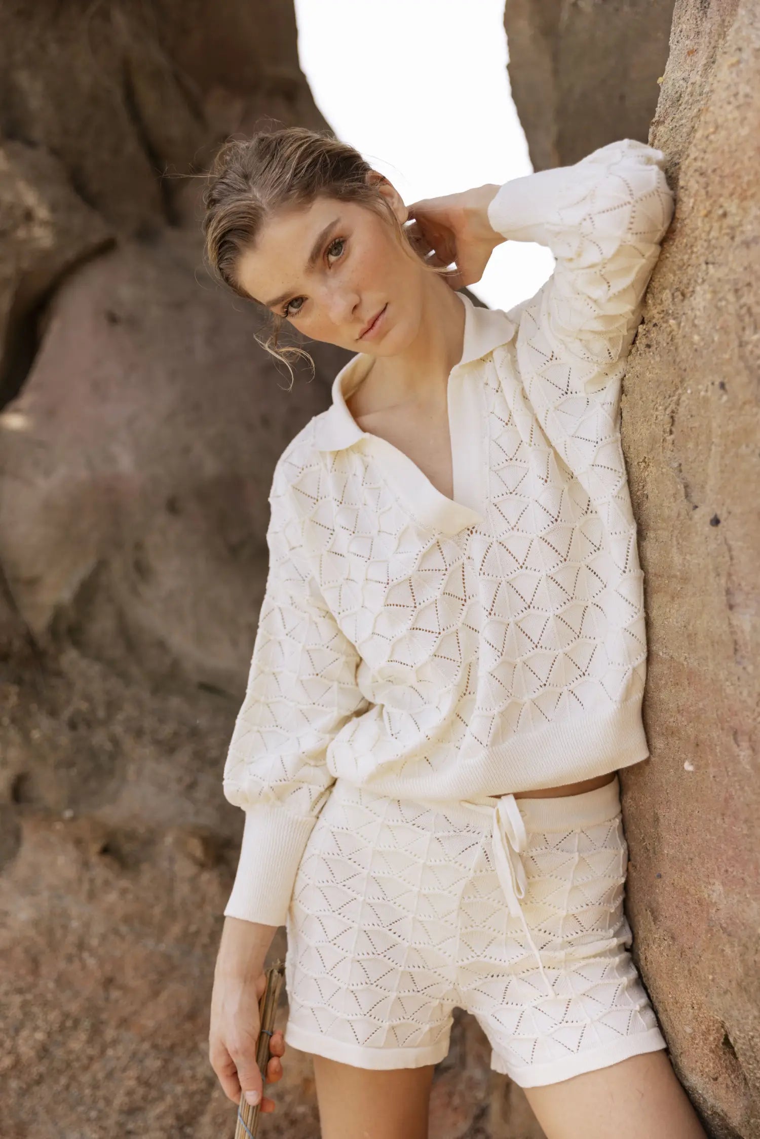 BROMELIA IVORY SWEATER